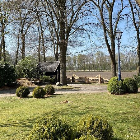 Alluring Holiday Home in Reutum Weerselo with Jacuzzi Beekdorp Exterior foto